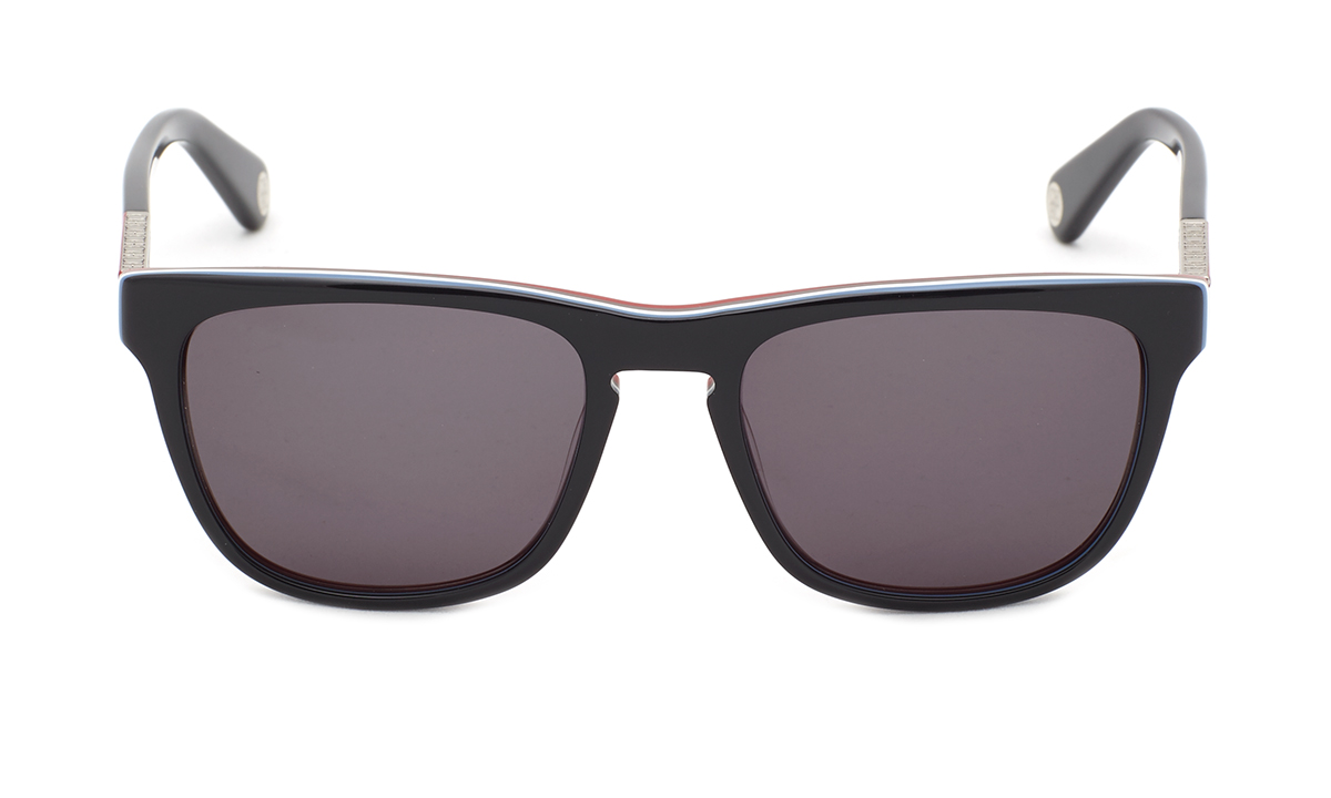  Carolina Herrera 686 L28