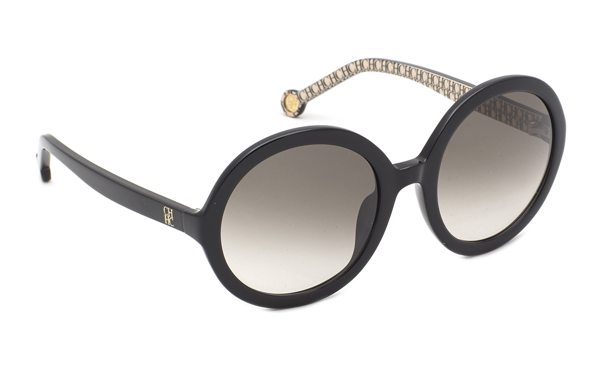  Carolina Herrera 696 700