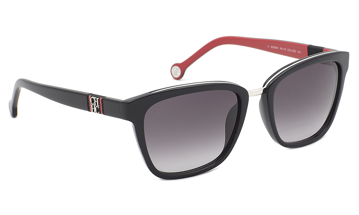  Carolina Herrera 699 700