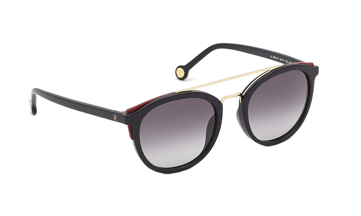  Carolina Herrera 741 700