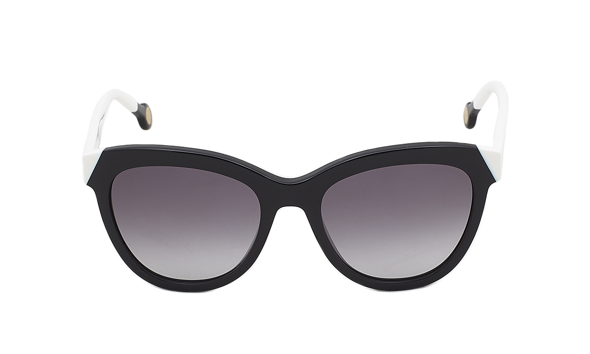  Carolina Herrera 743 700