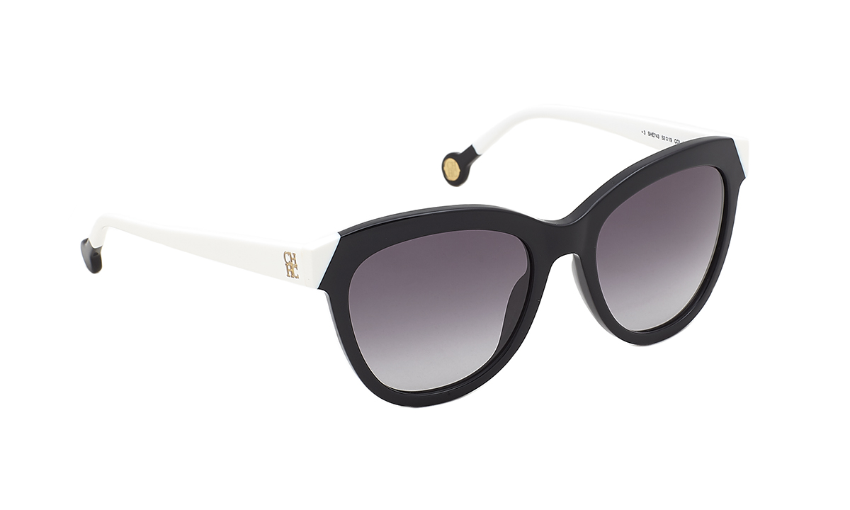  Carolina Herrera 743 700